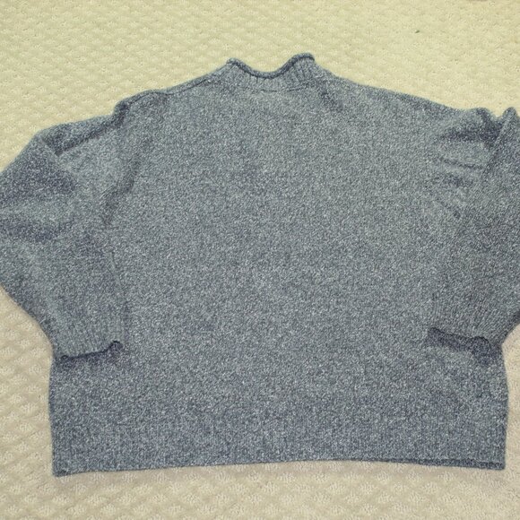 Vintage Woolrich Sweater, Men's Size Large, Variegated Blue, 1/4 Buttons - Picture 2 of 7